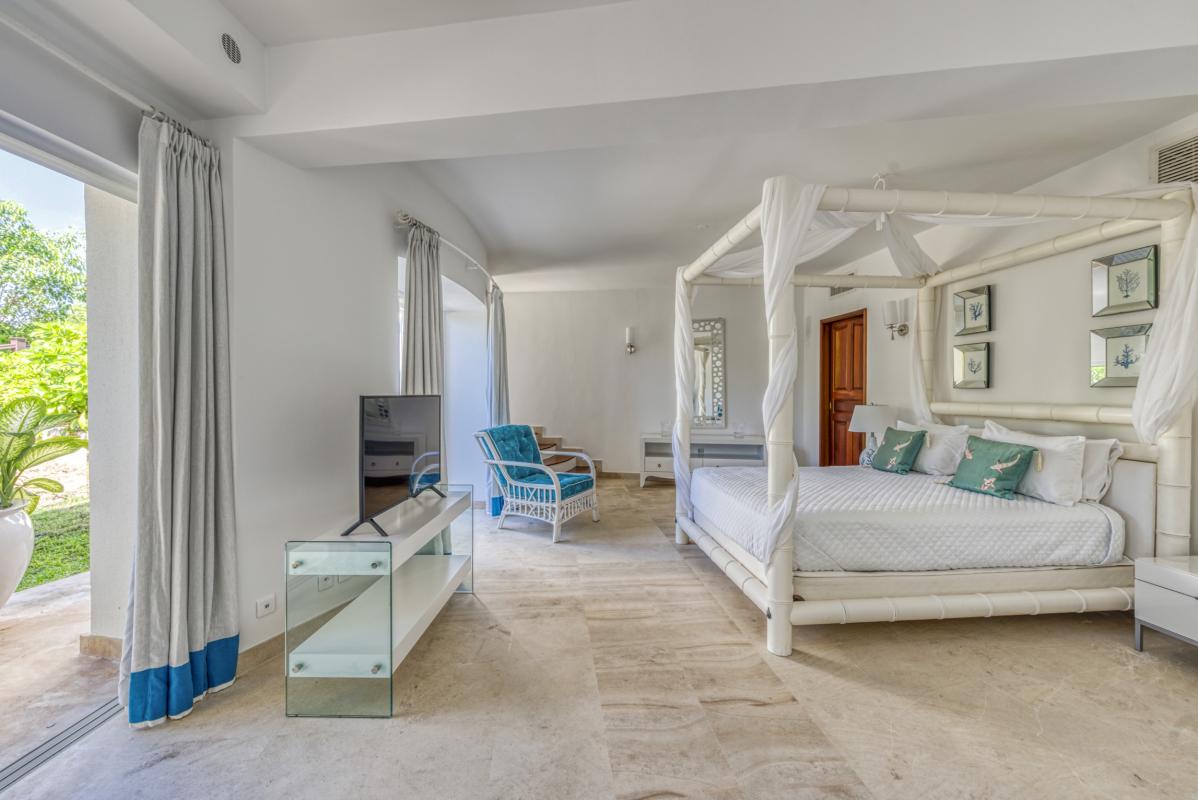 30 Location villa piscine vue mer Terres Basses Saint Martin_chambre 4